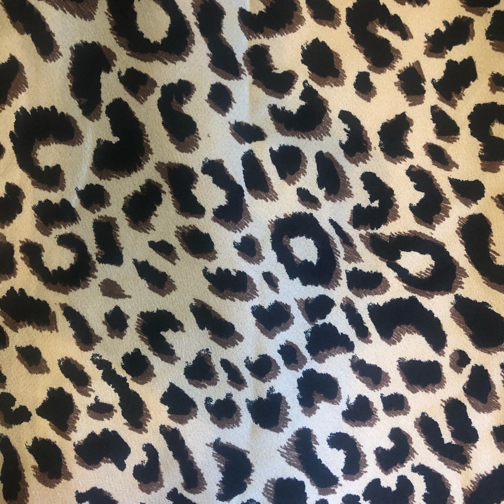 Leopard print midi satin skirt - Picture 6 of 9